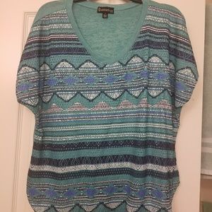 Xtra Large Teal Green and Blue top